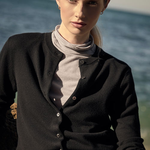 Elune Mode Black Cardigan with Gray Turtleneck