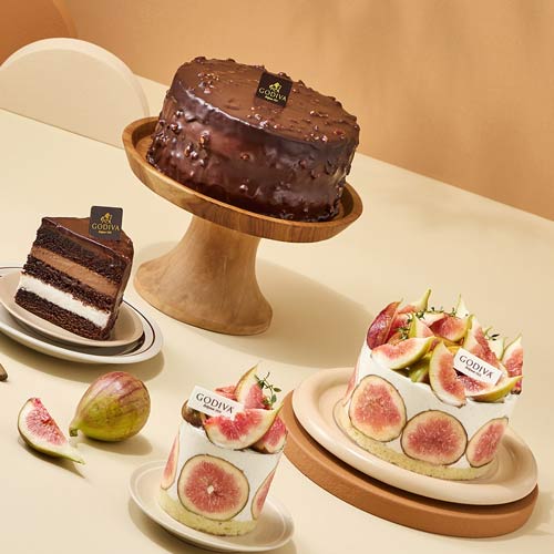 Godiva Fig and Chocolate Cake Set