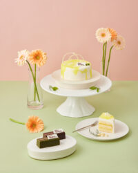 GODIVA cake and chocolate spring styling