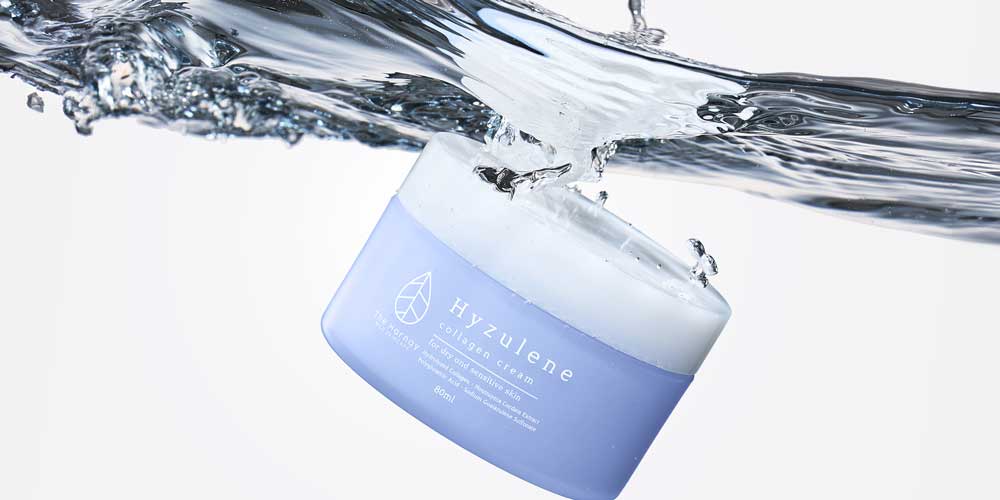 The Harnay Hyzulene Collagen Cream – Floating in Water