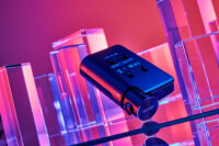 컬러풀한 조명을 활용한 아이로드 X10 Pro 블랙박스 제품 사진 IROAD X10 Pro dashcam product photo with colorful advertising lights