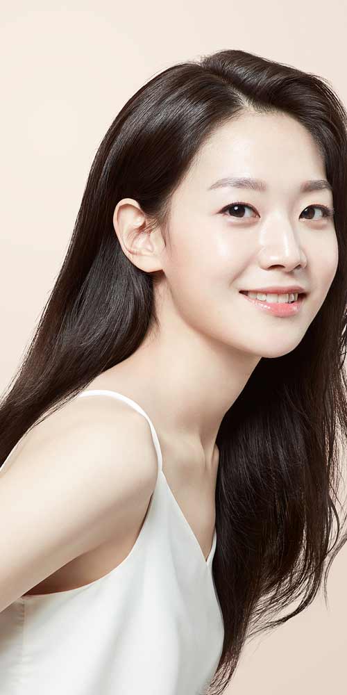 LABO-H Model Female Portrait